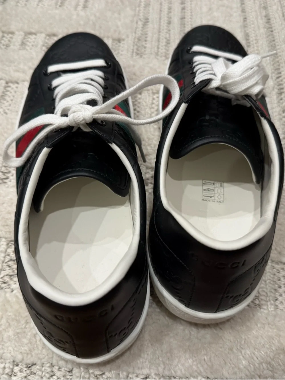 Gucci Black Leather Low-Top Sneakers with Green and Red Web Stripe - Picture 5 of 6